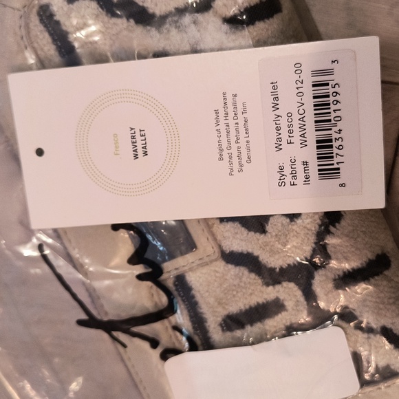 Leather Velvet Purse - Picture 8 of 16